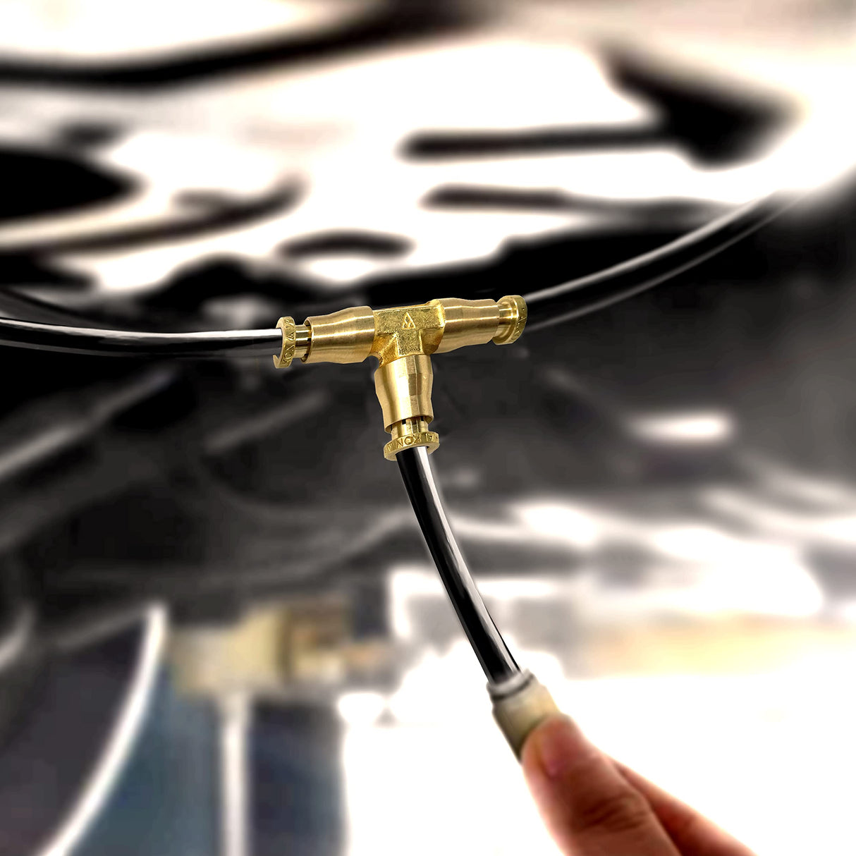 Air Line Service Kit for Air Spring Bags | Includes Schrader Valves and 1/2 NPT Elbow Fittings